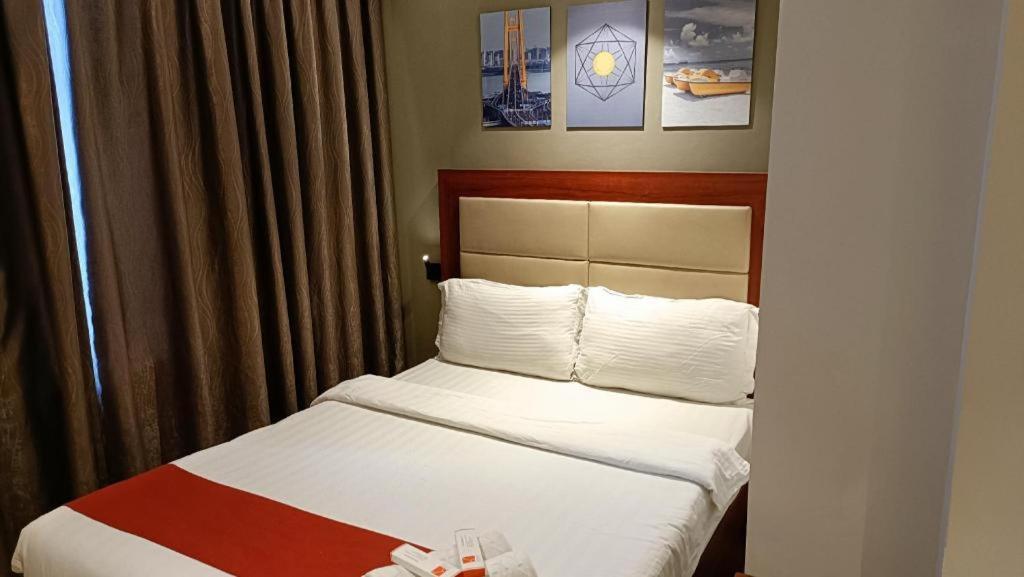 Cherry Midtown Hotel Olongapo City Exteriör bild