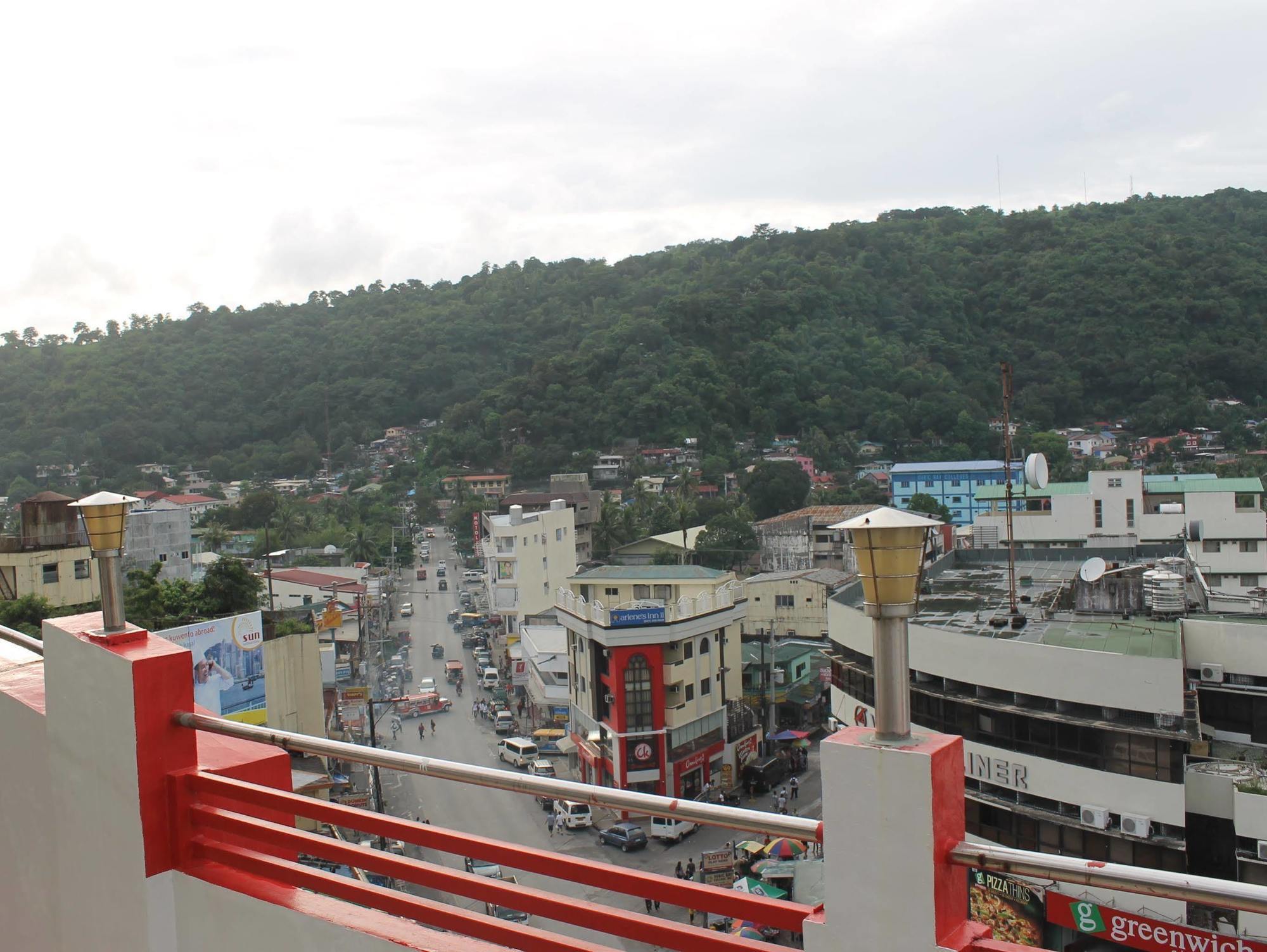 Cherry Midtown Hotel Olongapo City Exteriör bild